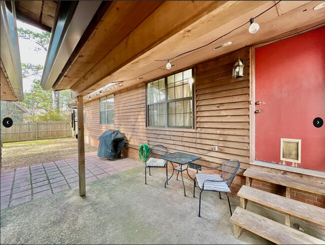 Building Photo - 308 Holly Cove