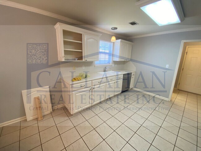 Building Photo - 158 Ridgeland Dr