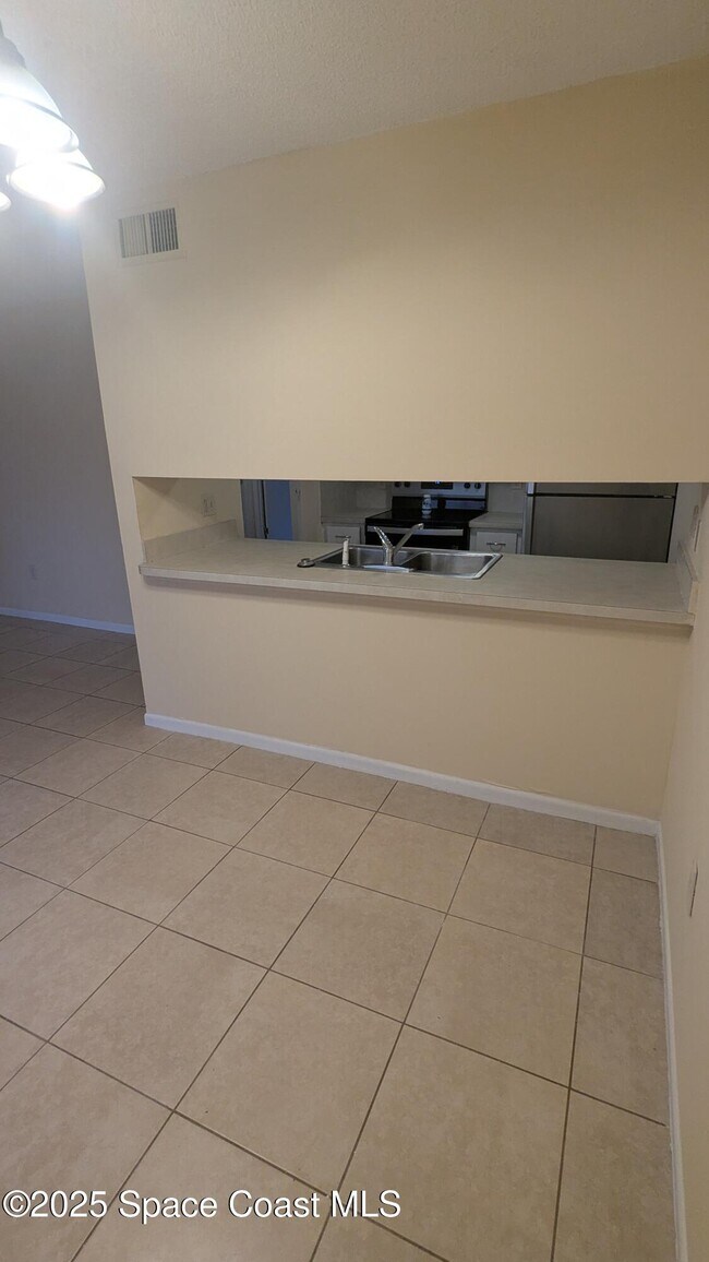 Building Photo - 109 San Juan Cir