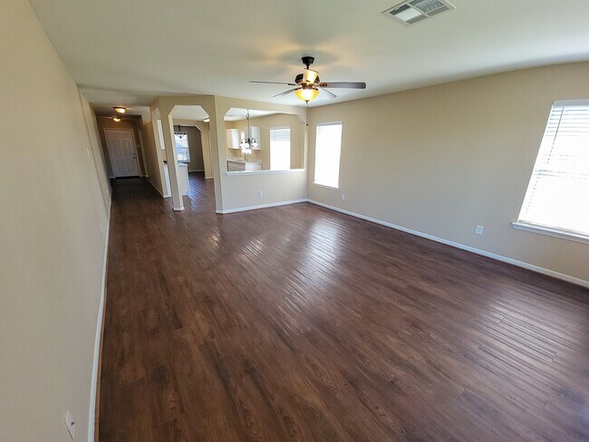 Building Photo - 3408 Wheatstalk Ln