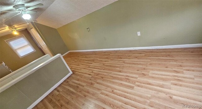 Building Photo - 1425 Northwood Dr