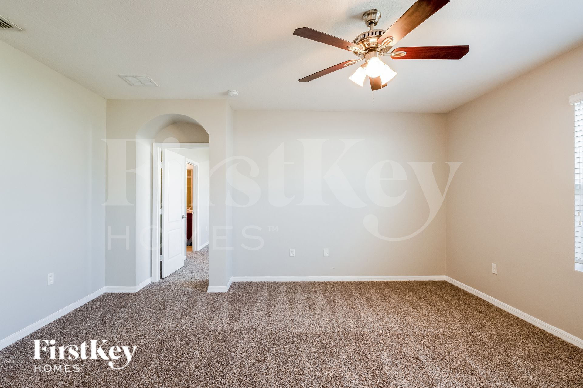 Building Photo - 6091 Grey Heron Dr