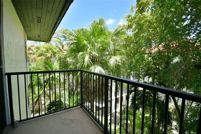 Building Photo - 55 Ocean Ln Dr