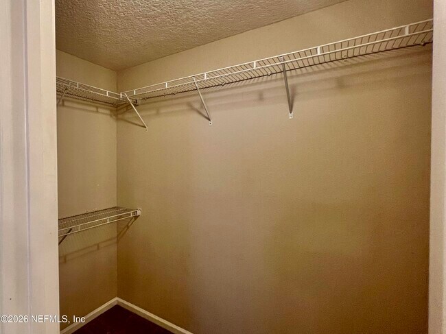 Building Photo - 16264 Tisons Blf Rd