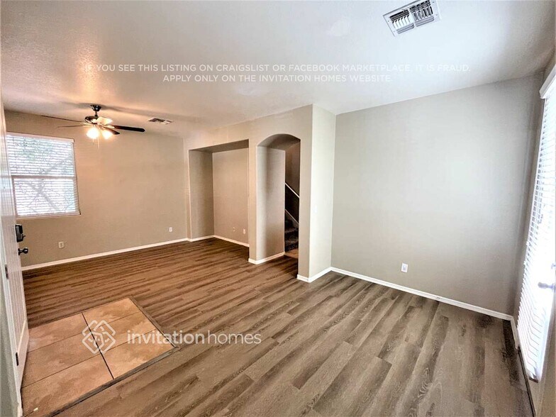 Building Photo - 2974 N Clanton St
