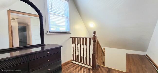 Building Photo - 4538 S Sawyer Ave