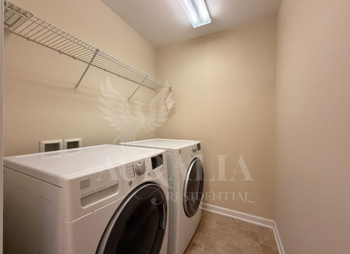 Building Photo - 705 Keystone Park Dr