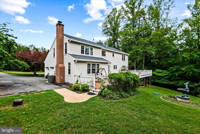 Building Photo - 80 Stonewall Dr
