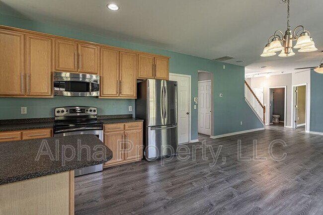 Building Photo - 504 Collingsworth Ln