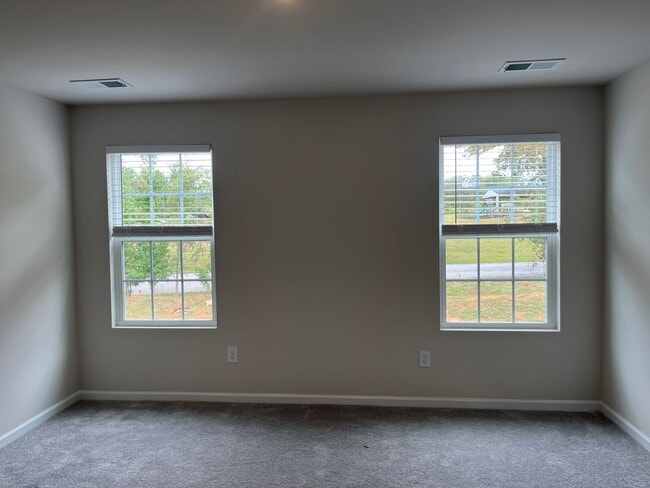 Building Photo - Brand New 3/3 Townhome Available Now!