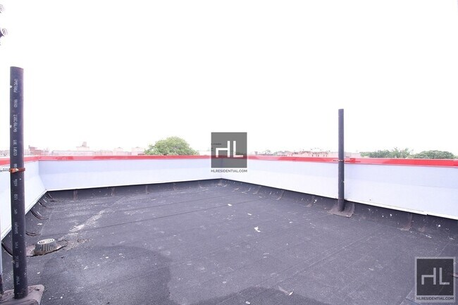 Building Photo - NEWLY CONSTRUCTED BRAND NEW 1 BEDROOM UTIC...