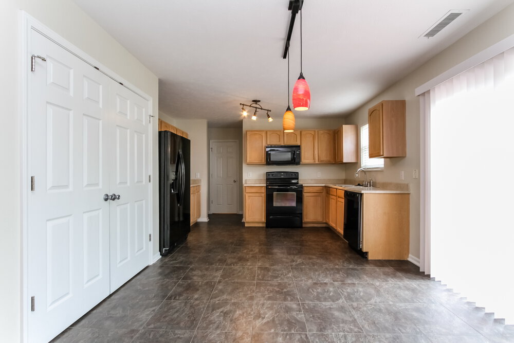 Building Photo - 1685 Cedar Mill Dr