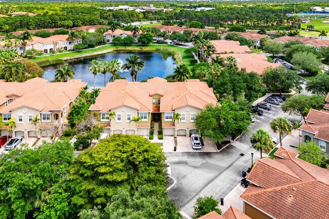 Building Photo - 4890 Bonsai Cir