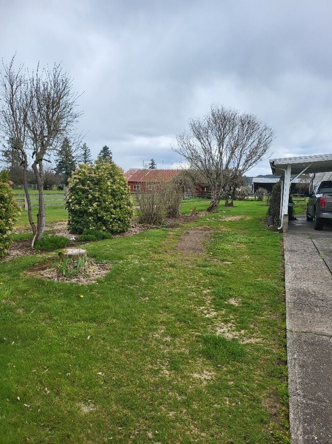 Building Photo - STATUS: *PENDING APPLICATION*| R98C | $2095.00