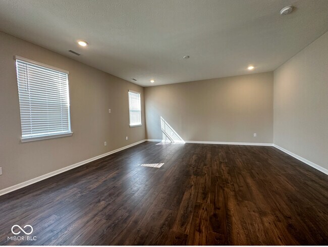 Building Photo - 5344 Orwell Ct