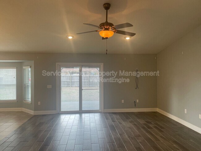 Building Photo - 7063 Harvest Way
