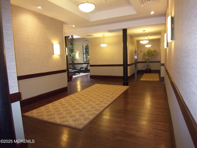 Building Photo - 300 Emory St