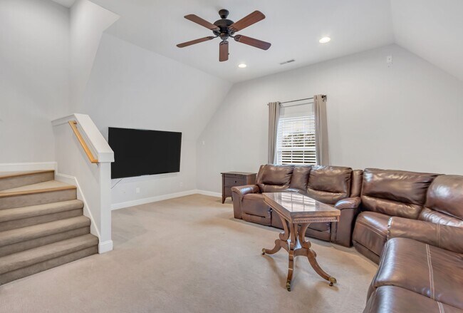 Building Photo - 1016 Red Pepper Ridge