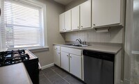 Building Photo - 7553 Byron Pl