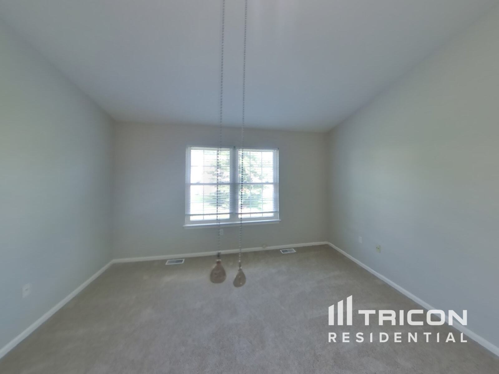 Building Photo - 5200 Plantation Ct