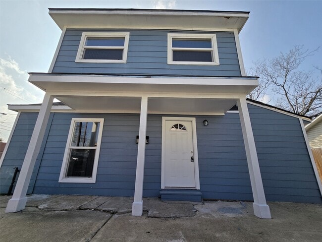Building Photo - 505 Park Ln