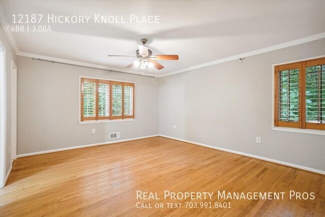 Building Photo - 12187 Hickory Knoll Pl