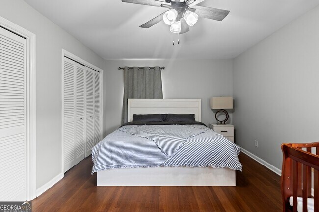 Building Photo - 3727 Calmer Cir