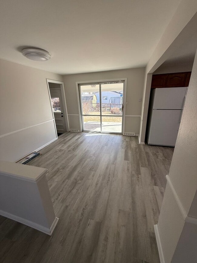 Building Photo - Spacious 3-bedroom ranch in quiet Arvada Neighborhood