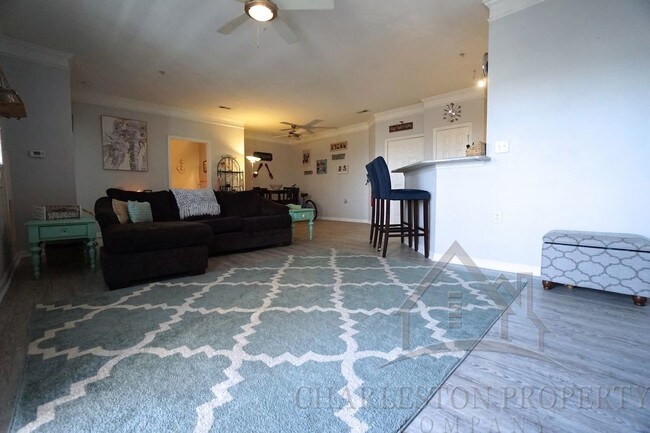 Building Photo - 1487 Cambridge Lakes - Mount Pleasant