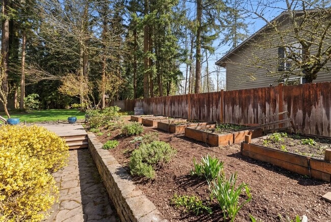 Building Photo - Luxury Acreage Estate in Hollywood Hill | Woodinville Retreat with Modern Upgrades