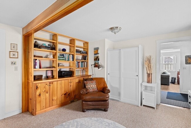 Building Photo - 20 Damon Rd