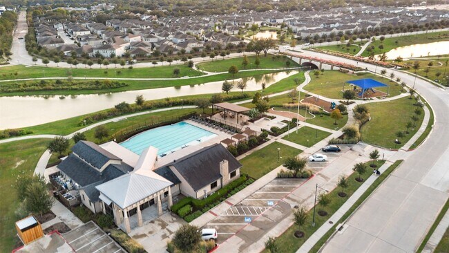 Building Photo - 4115 Glowing Hearth Dr