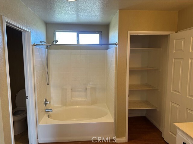Building Photo - 8941 Carnation Dr