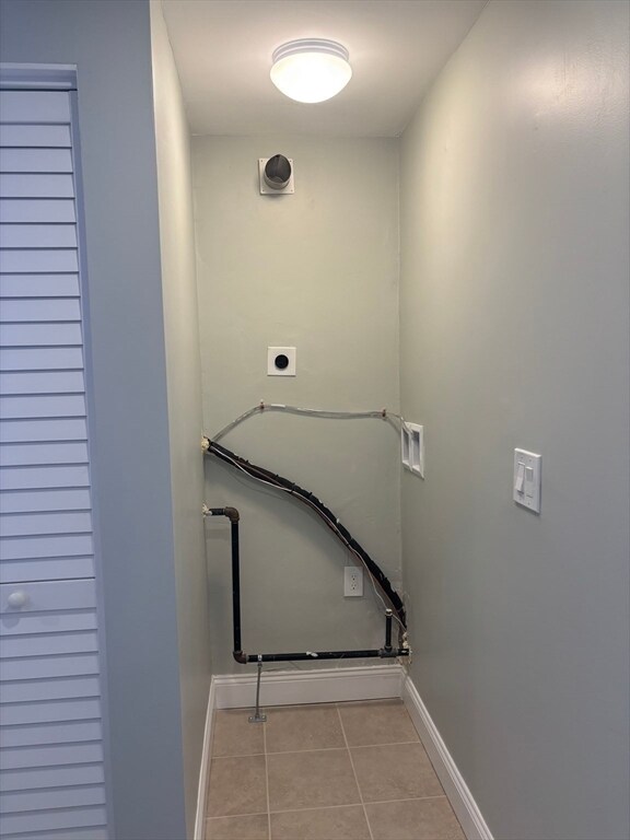 Building Photo - 63 Callender St