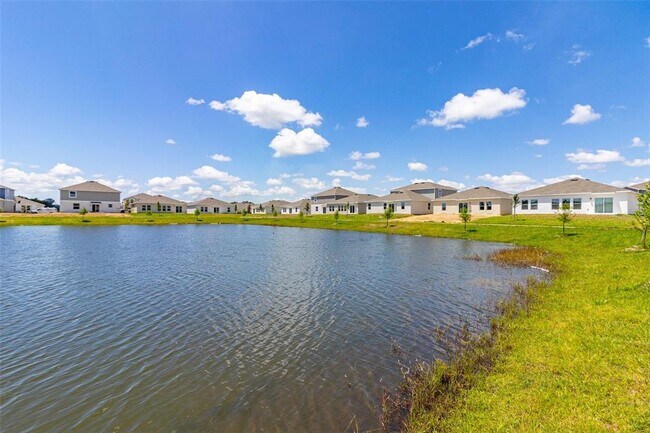 Building Photo - 4928 Worchester Dr