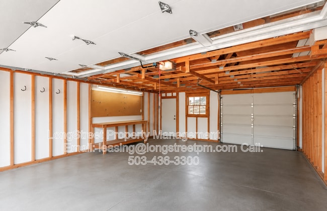 Building Photo - 744 NW 16th St