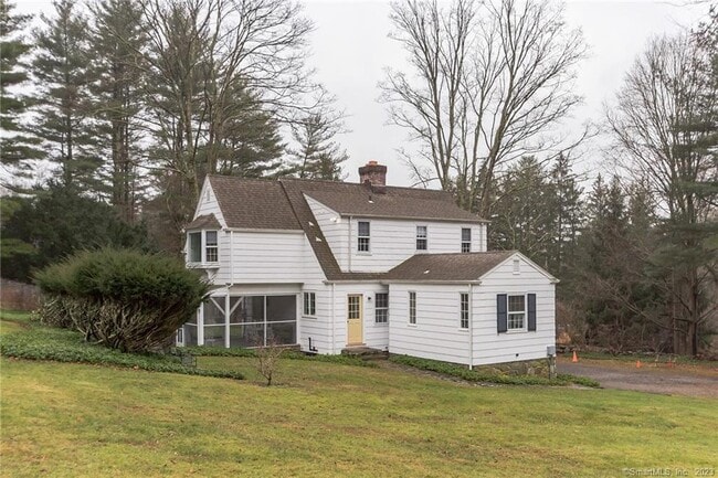 Building Photo - 49 Sunset Dr