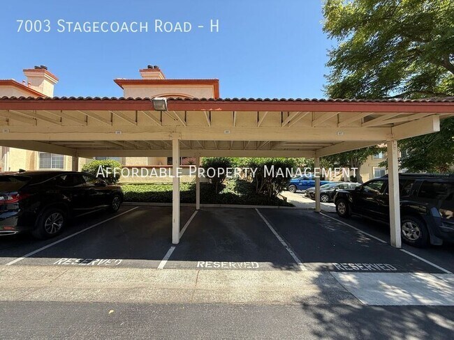 Building Photo - 7003 Stagecoach Rd
