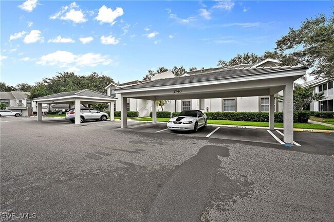 Building Photo - 3740 Fieldstone Blvd
