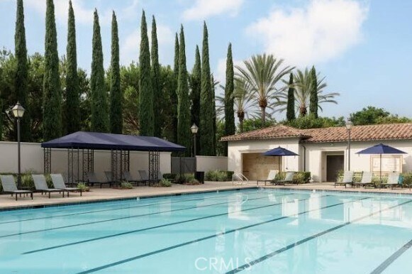 Building Photo - 133 Chantilly