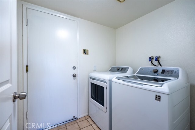 Building Photo - 705 Bowcreek Dr