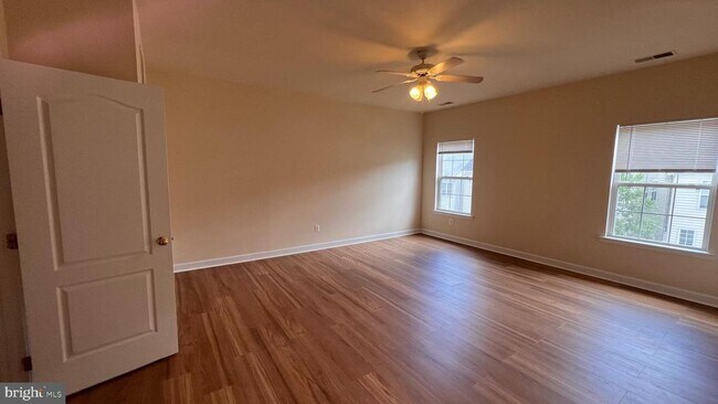 Building Photo - 7678 Audubon Meadow Way