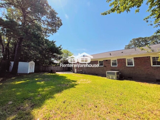 Building Photo - 2444 Tullibee Dr