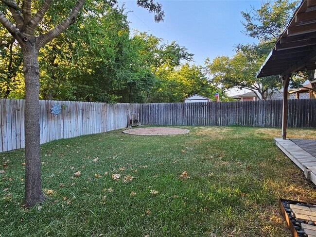 Building Photo - 3932 Haleys Way
