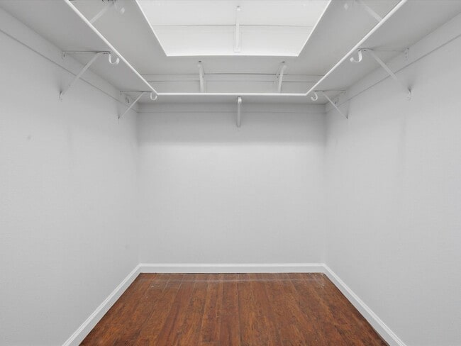 Building Photo - Spanish Springs Dream