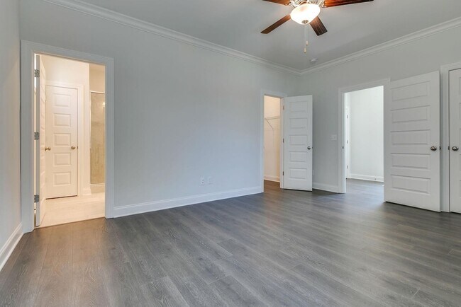 Building Photo - Welcome to your dream home in desirable Tollgate Village!