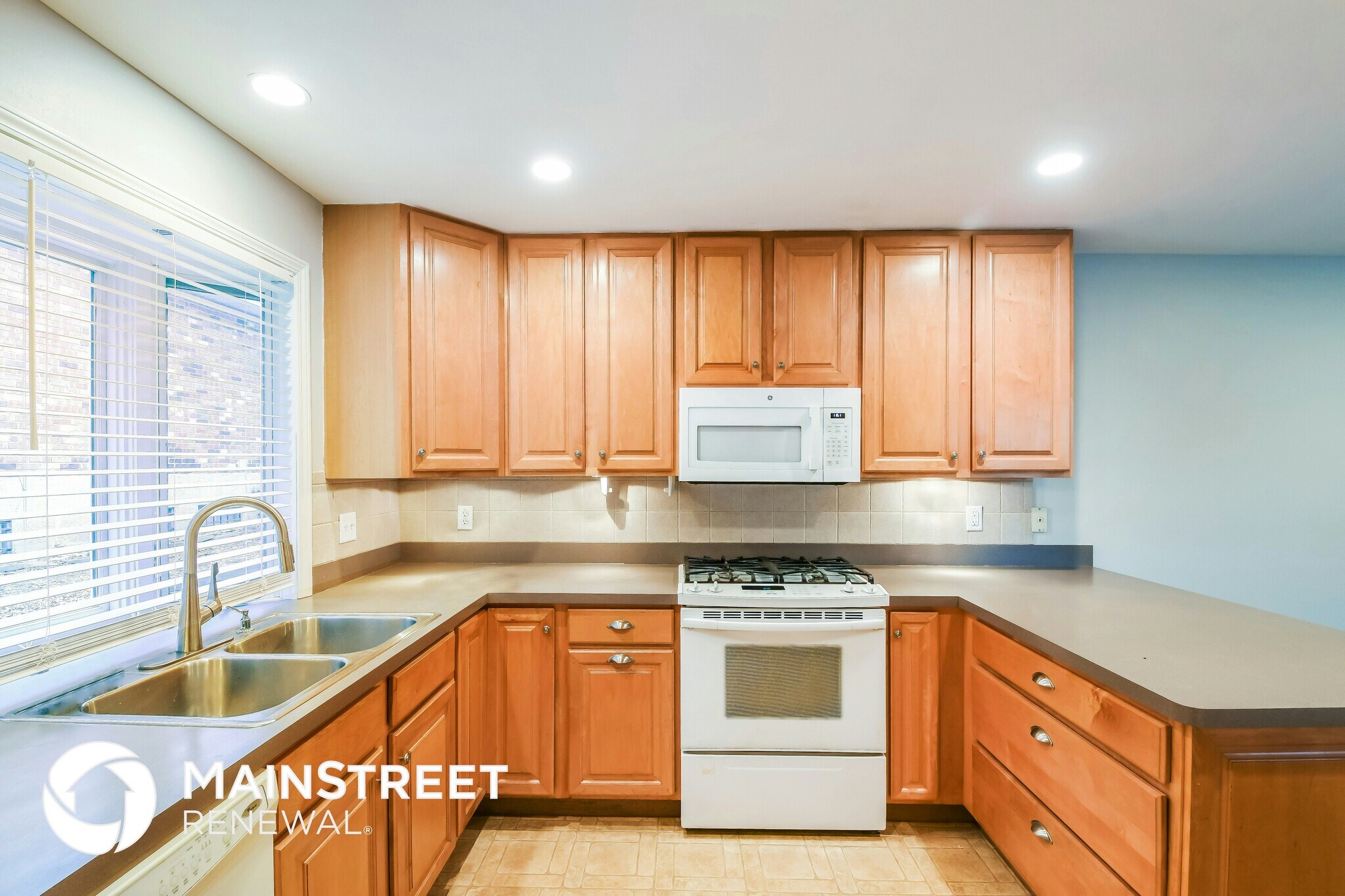Building Photo - 4311 Alderwood Dr