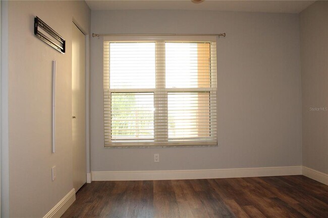 Building Photo - 4410 Fairways Blvd