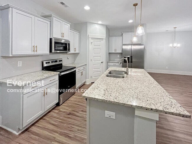Building Photo - 12712 Tallulah Dr