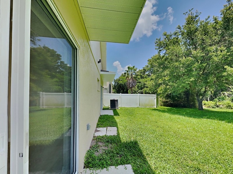 Building Photo - 10193 Oak Crest Rd